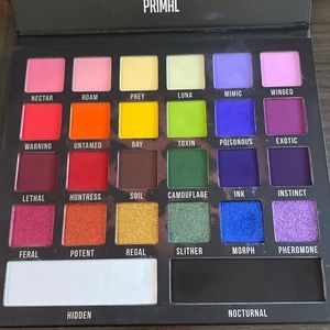 Blend bunny cosmetics primal palette
